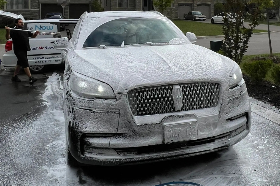 car detailing in toronto